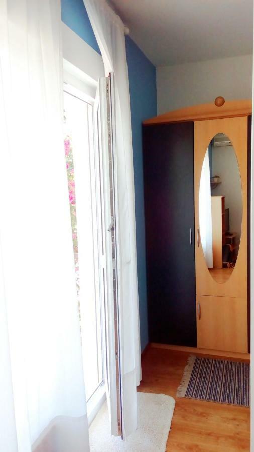 Apartmani Komunela Umag Exterior photo