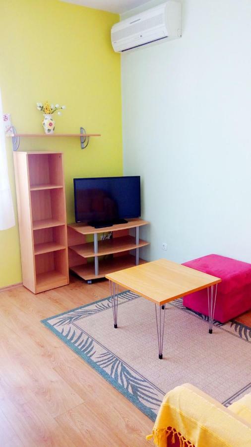 Apartmani Komunela Umag Exterior photo