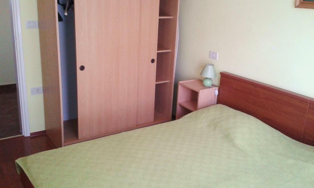 Apartmani Komunela Umag Exterior photo