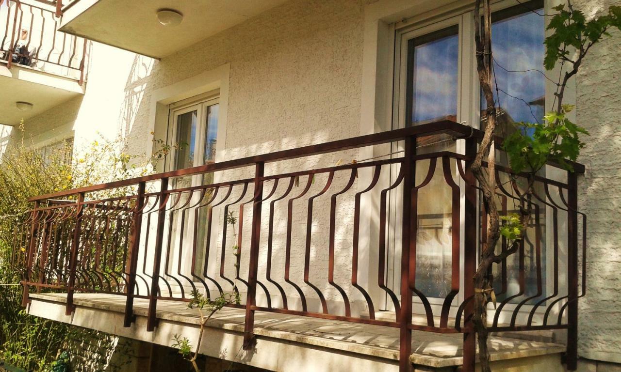 Apartmani Komunela Umag Exterior photo